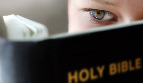 Bible boy_reading_bible